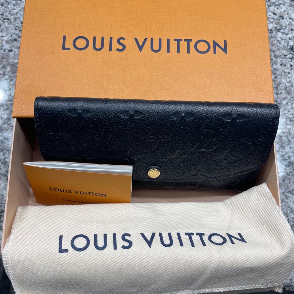 Louis Vuitton Wallet